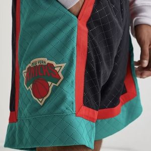 NY Knicks Throwback Swingman Basketball Short